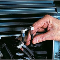 T&B MD20M-3; 2/0AWG DISCONNECT